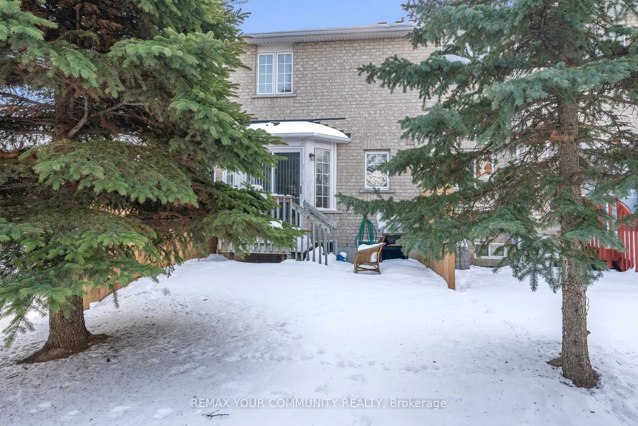 7115, Rexwood, Malton, Mississauga