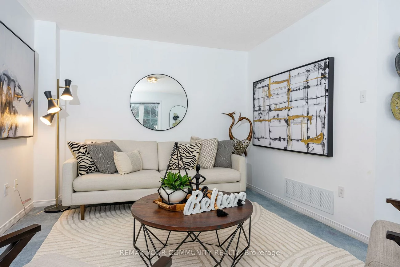 7115, Rexwood, Malton, Mississauga