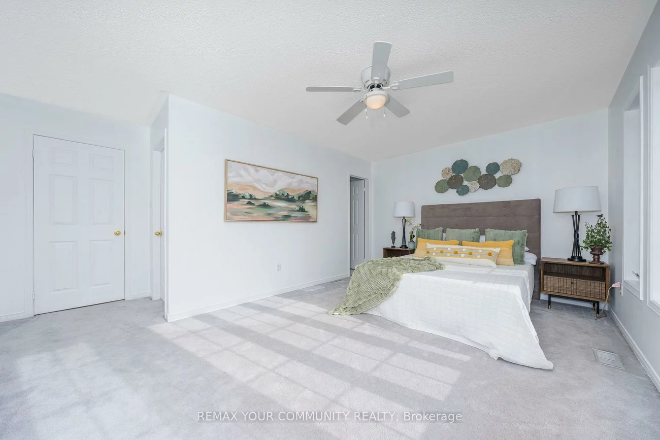 7115, Rexwood, Malton, Mississauga