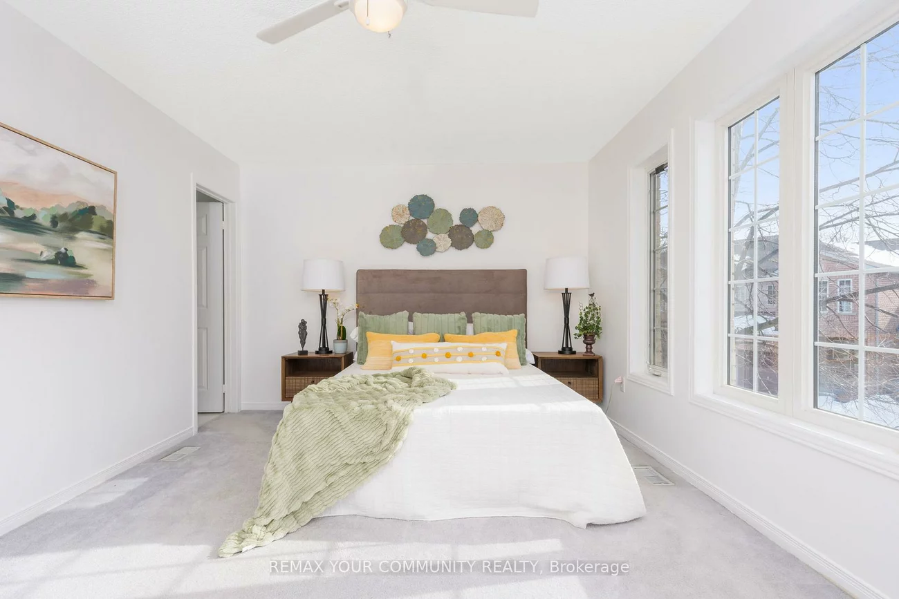 7115, Rexwood, Malton, Mississauga