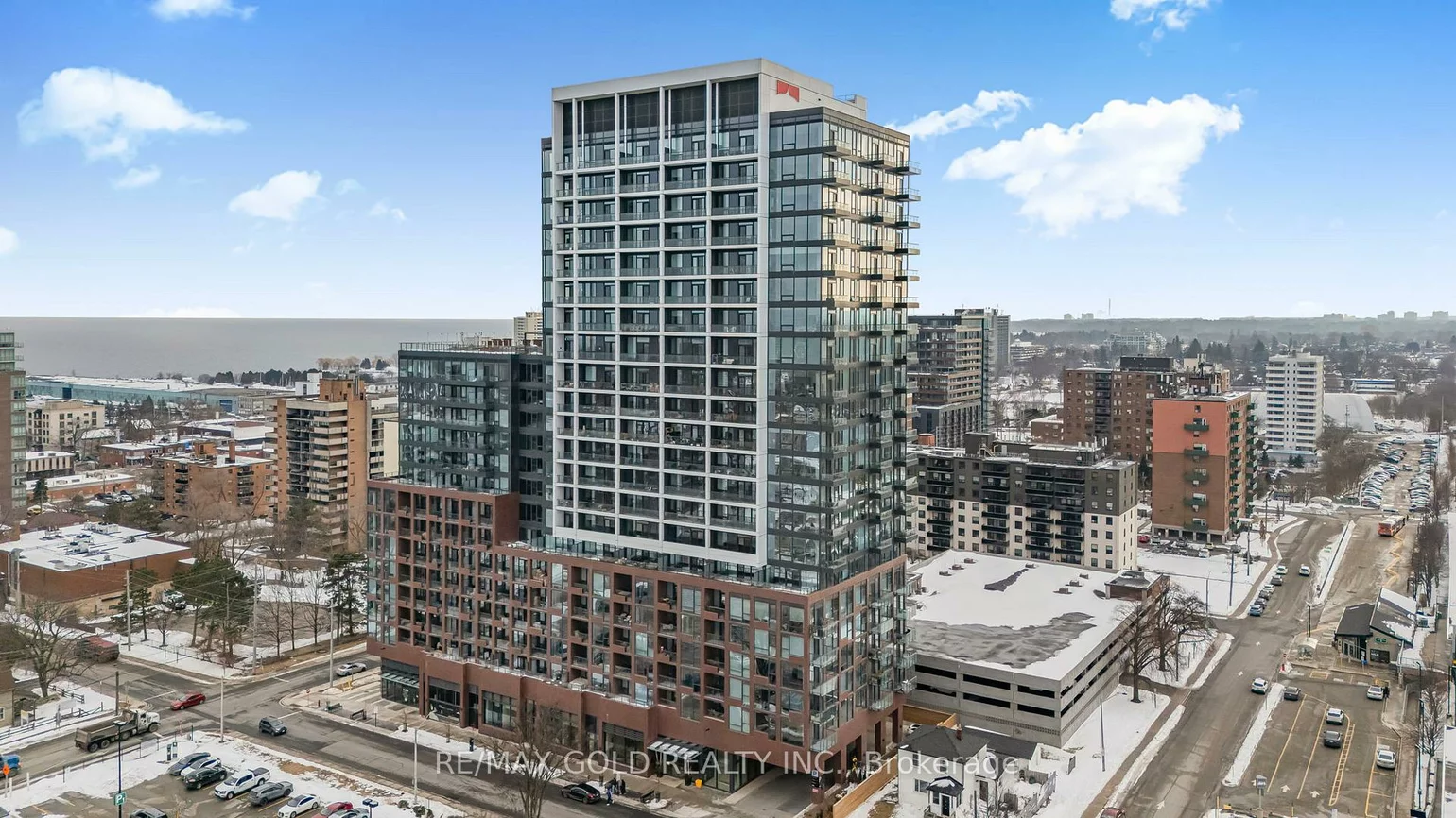 28, Ann, Port Credit, Mississauga