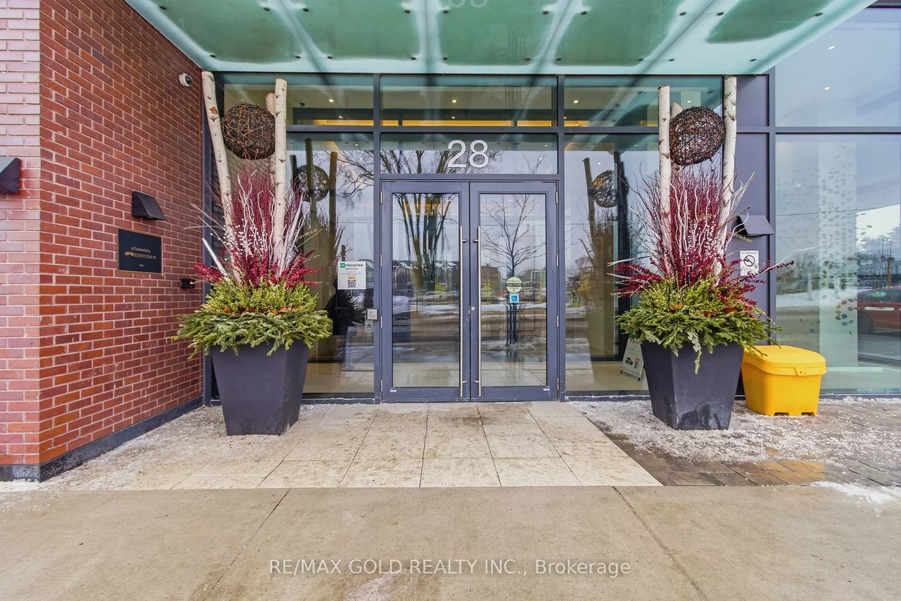 28, Ann, Port Credit, Mississauga