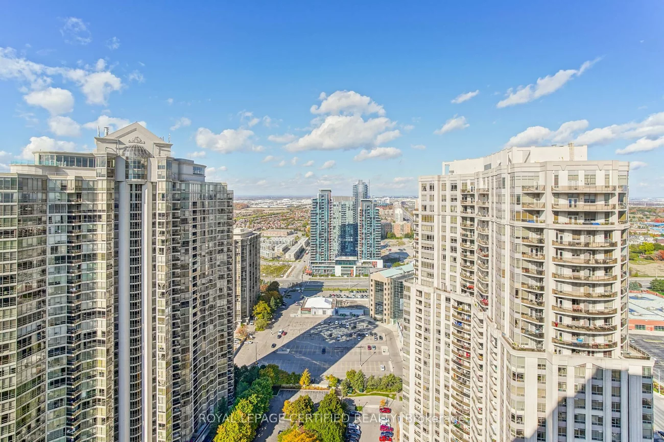 25, Kingsbridge Garden, Hurontario, Mississauga