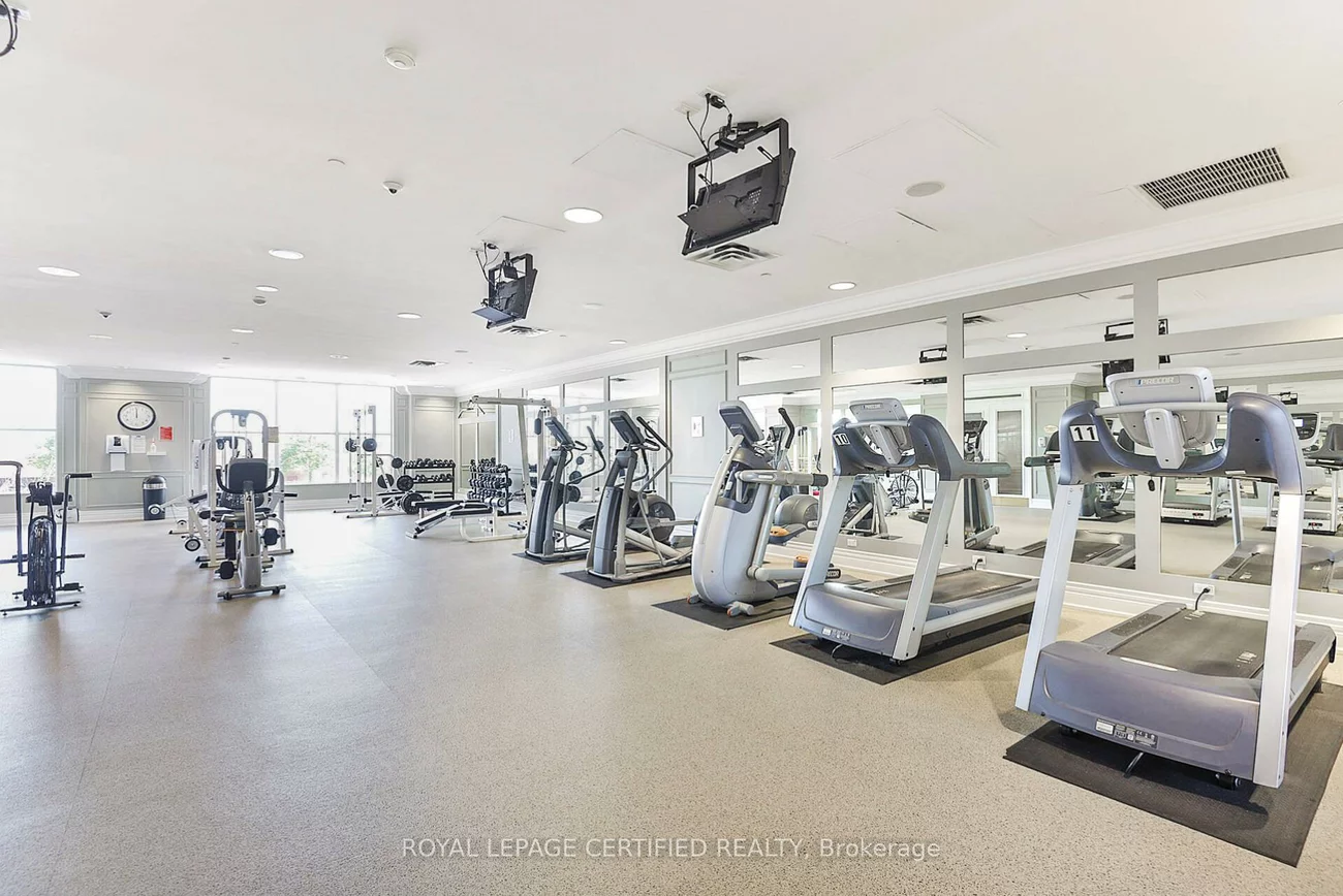 25, Kingsbridge Garden, Hurontario, Mississauga