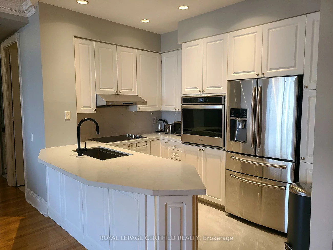 25, Kingsbridge Garden, Hurontario, Mississauga