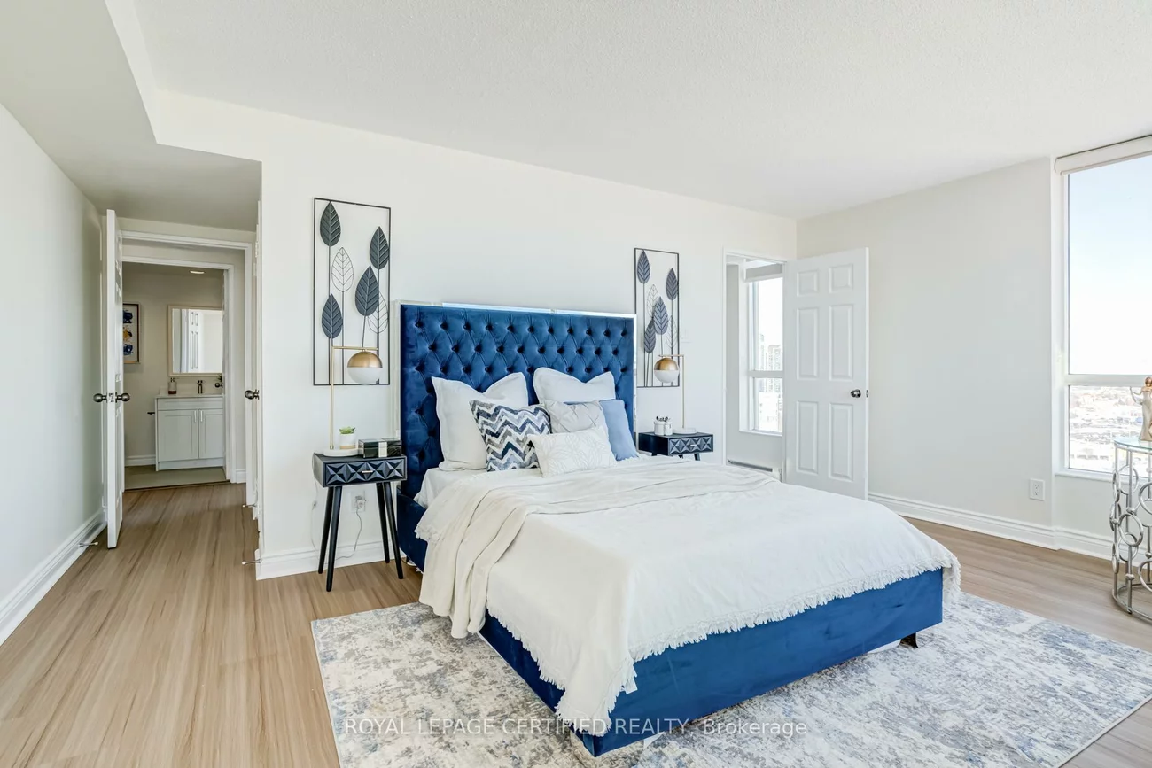 4460, Tucana, Hurontario, Mississauga