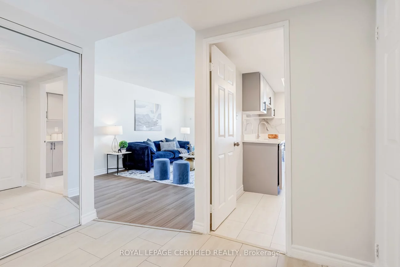 4460, Tucana, Hurontario, Mississauga