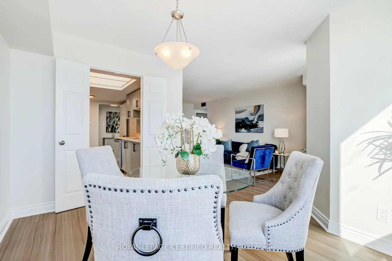 4460, Tucana, Hurontario, Mississauga