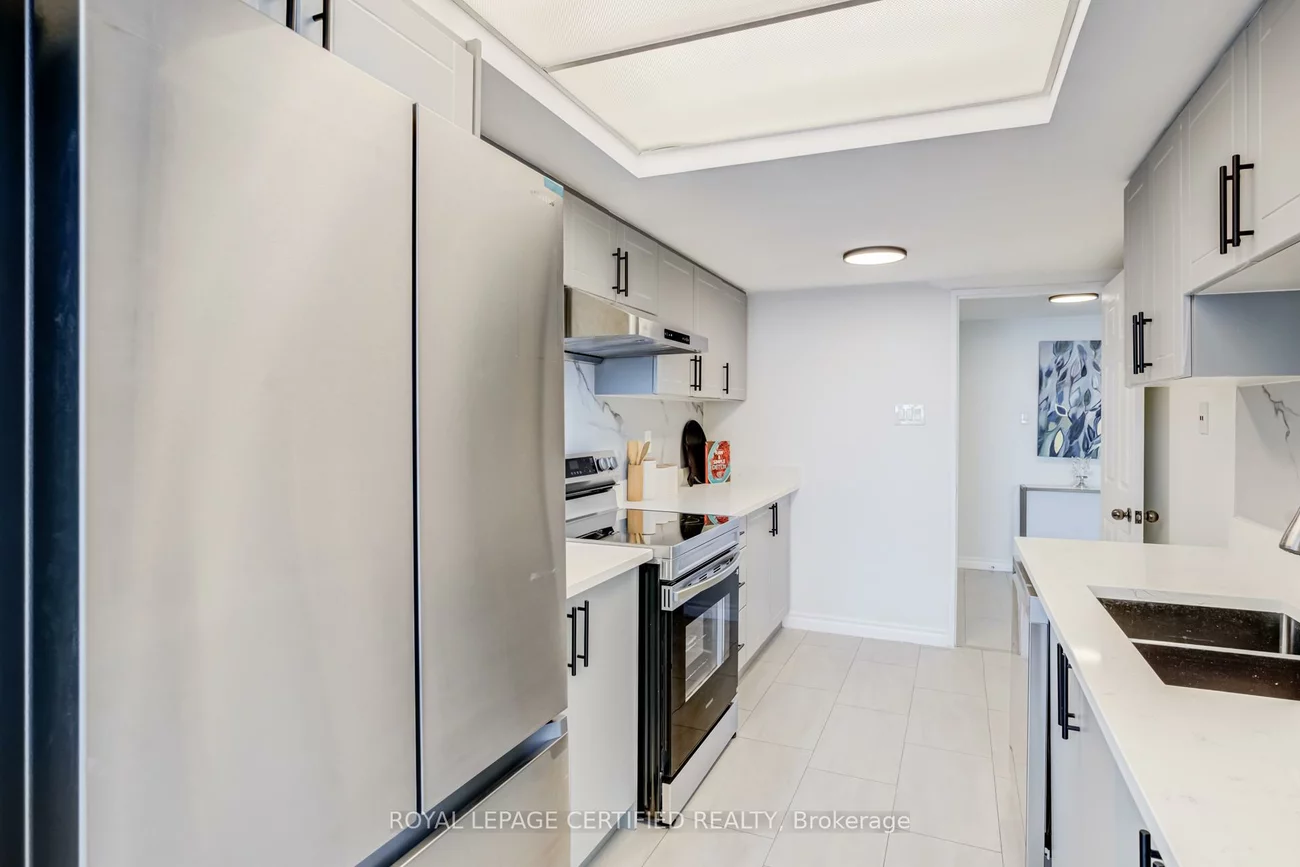 4460, Tucana, Hurontario, Mississauga