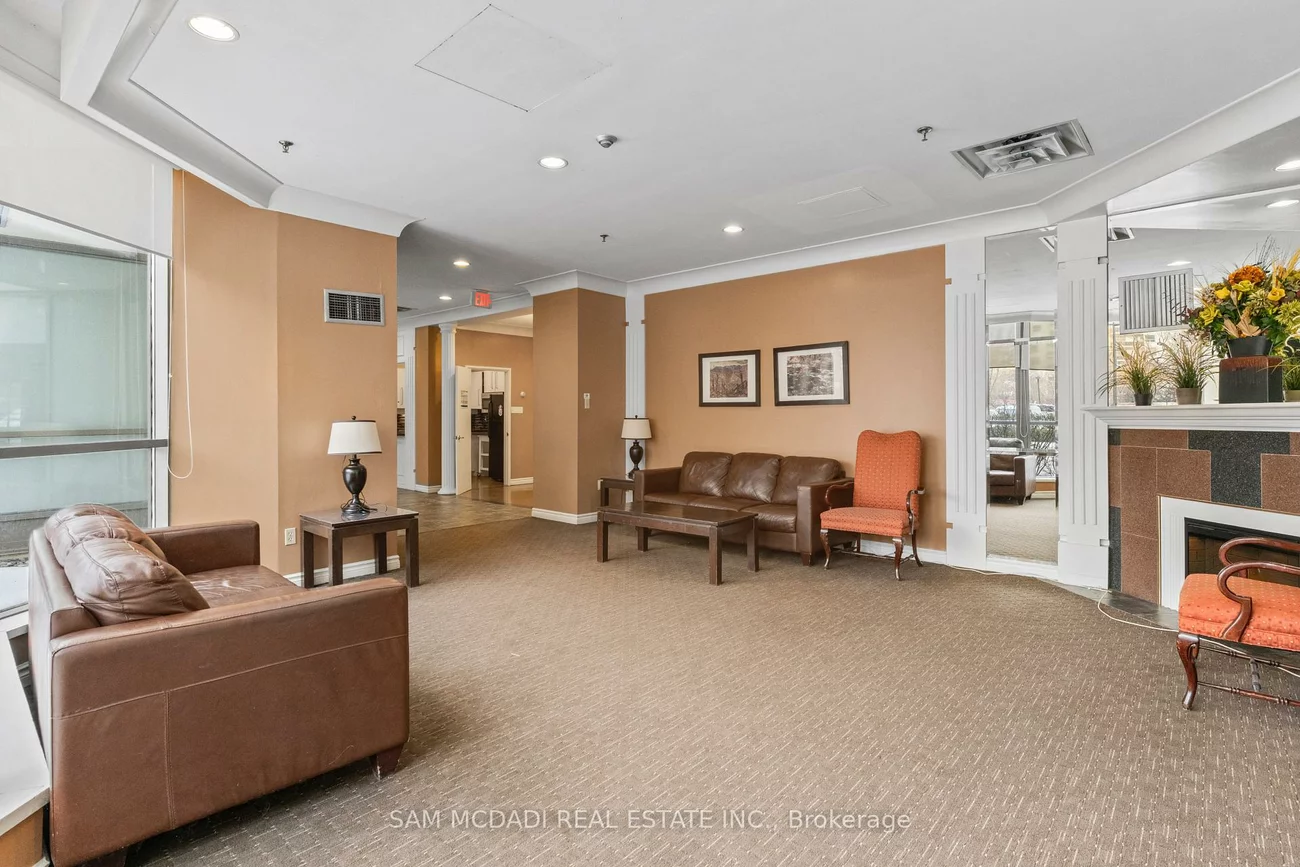 75, King, Cooksville, Mississauga