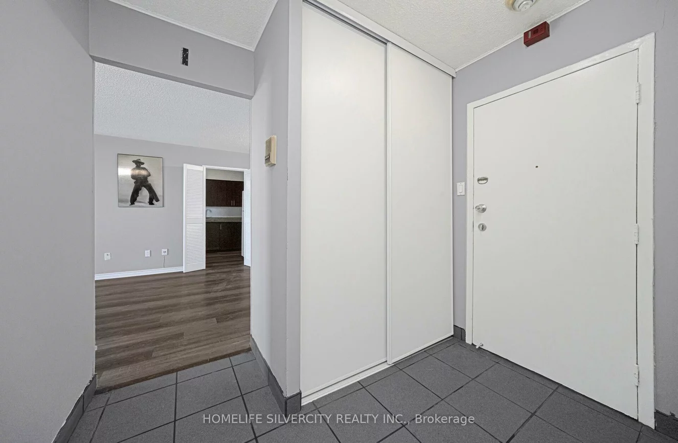 3577, Derry, Malton, Mississauga