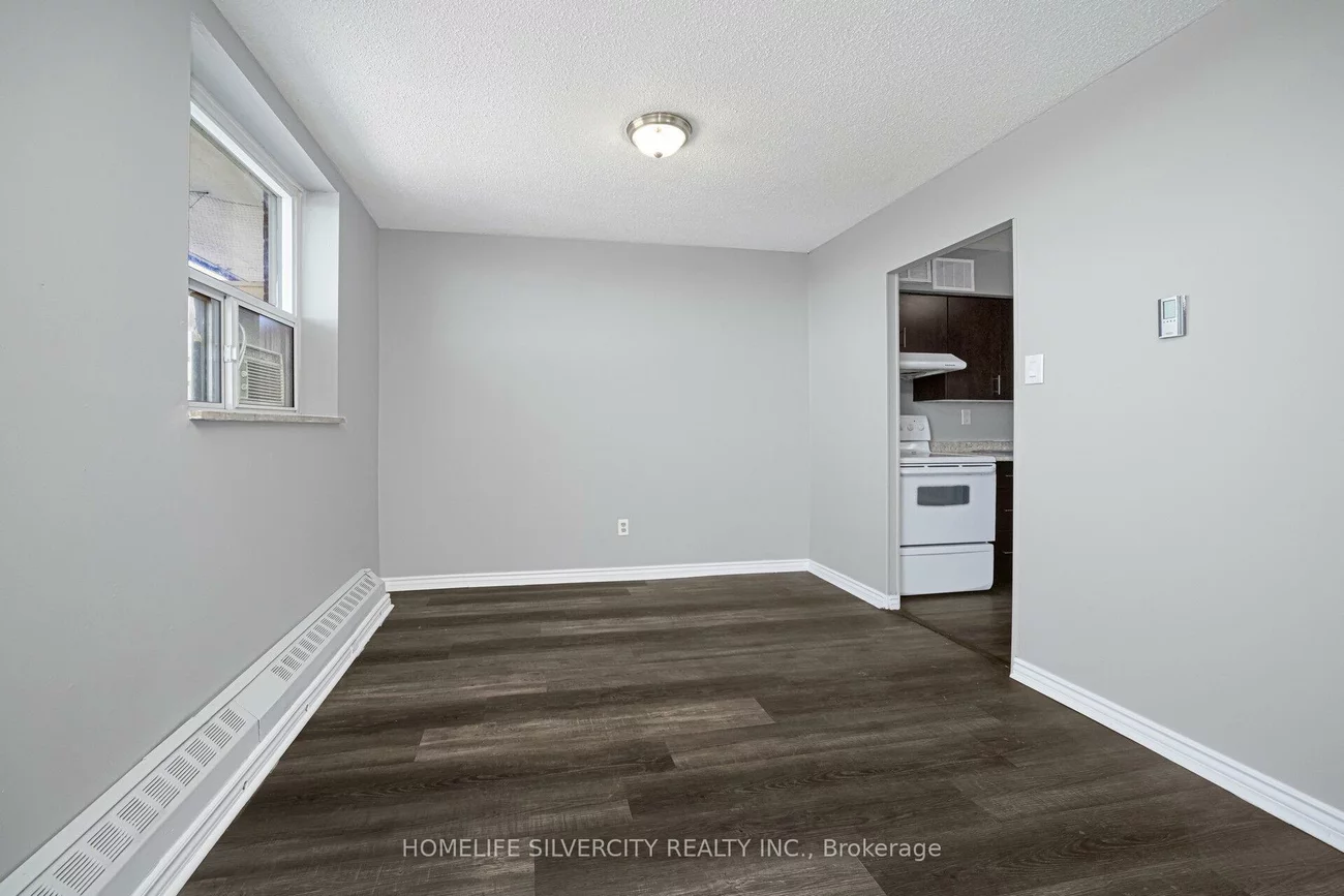 3577, Derry, Malton, Mississauga