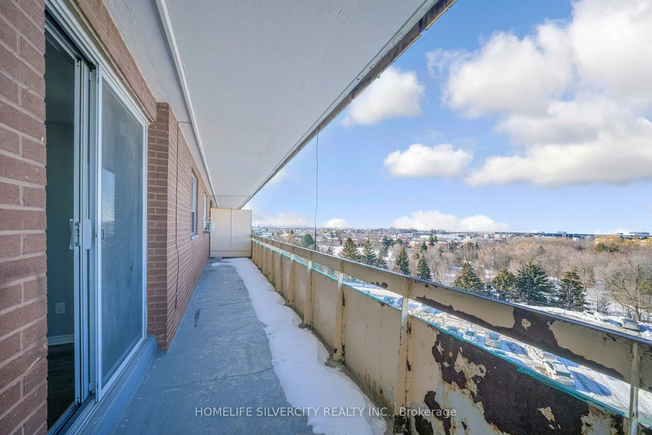 3577, Derry, Malton, Mississauga