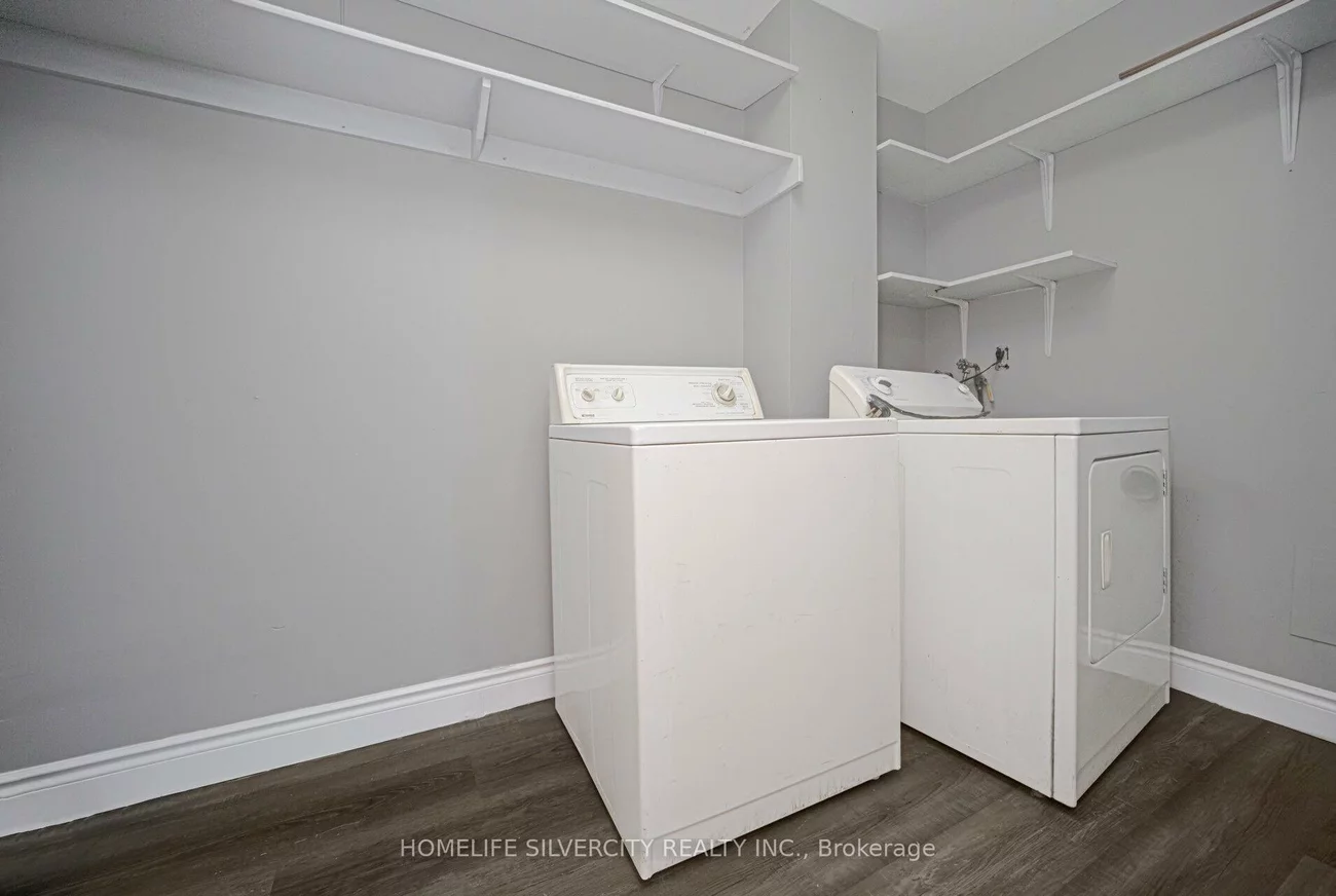 3577, Derry, Malton, Mississauga