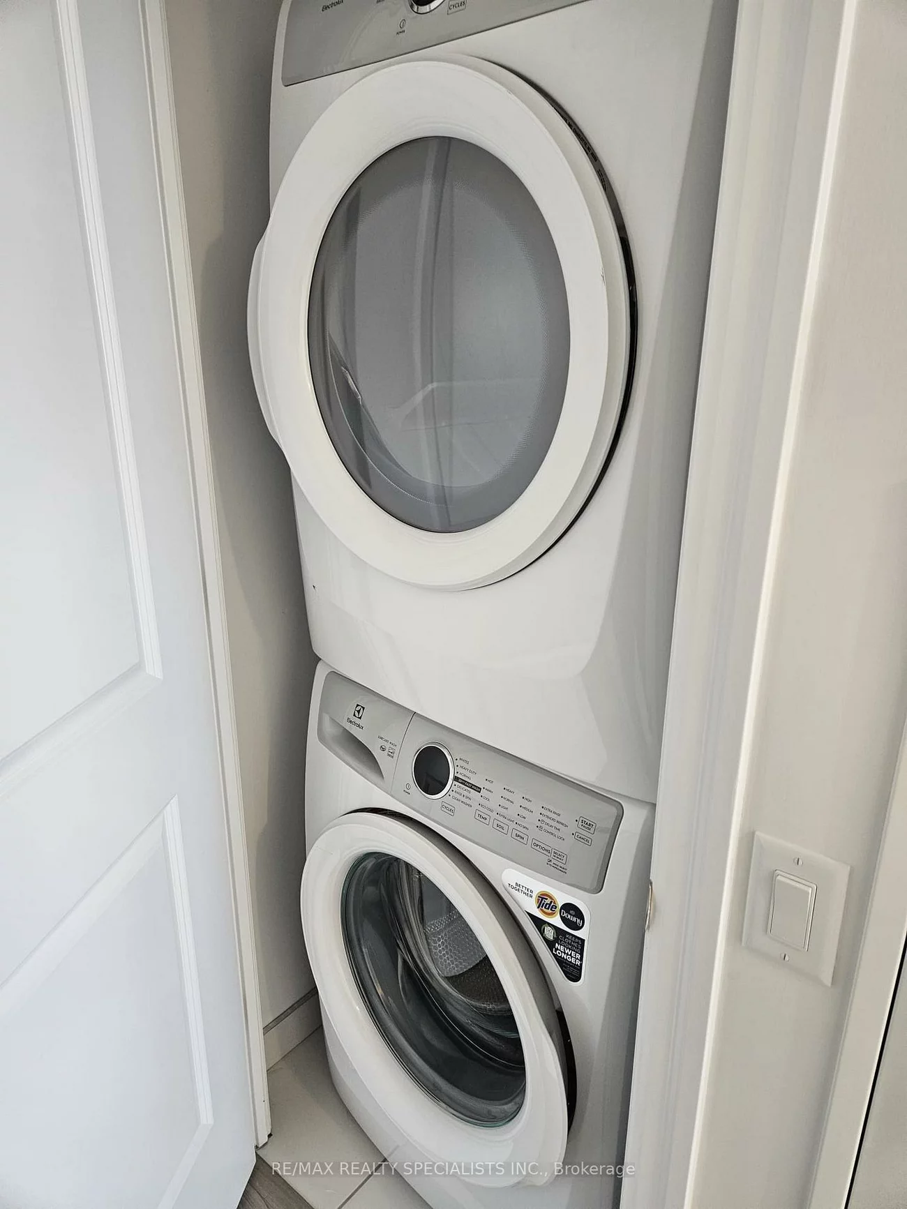 36, Elm, Fairview, Mississauga