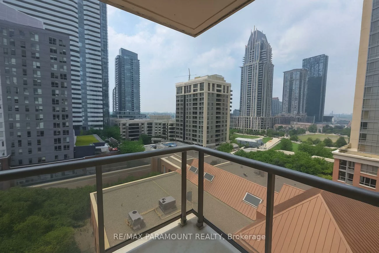 4080, Living Arts, City Centre, Mississauga