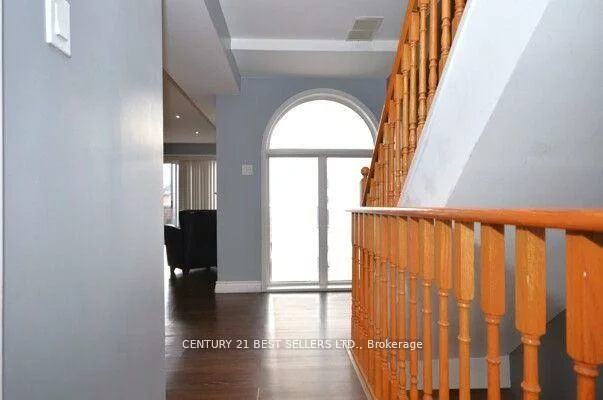 107, Bristol, Hurontario, Mississauga