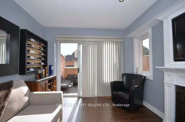 107, Bristol, Hurontario, Mississauga