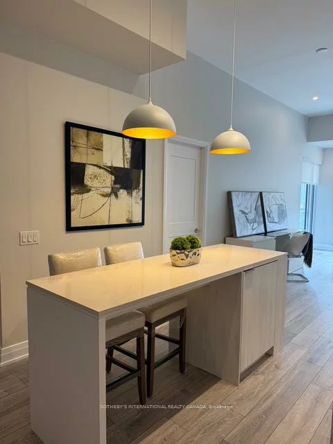 21, Park, Port Credit, Mississauga