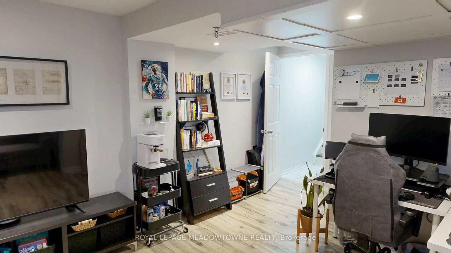 1591, South Parade, East Credit, Mississauga