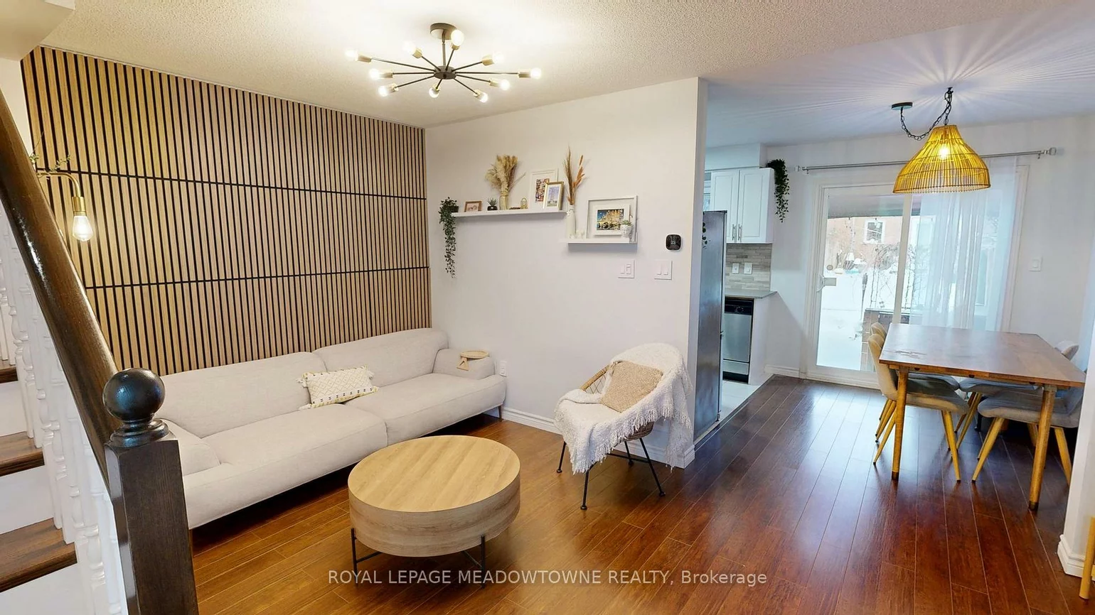 1591, South Parade, East Credit, Mississauga