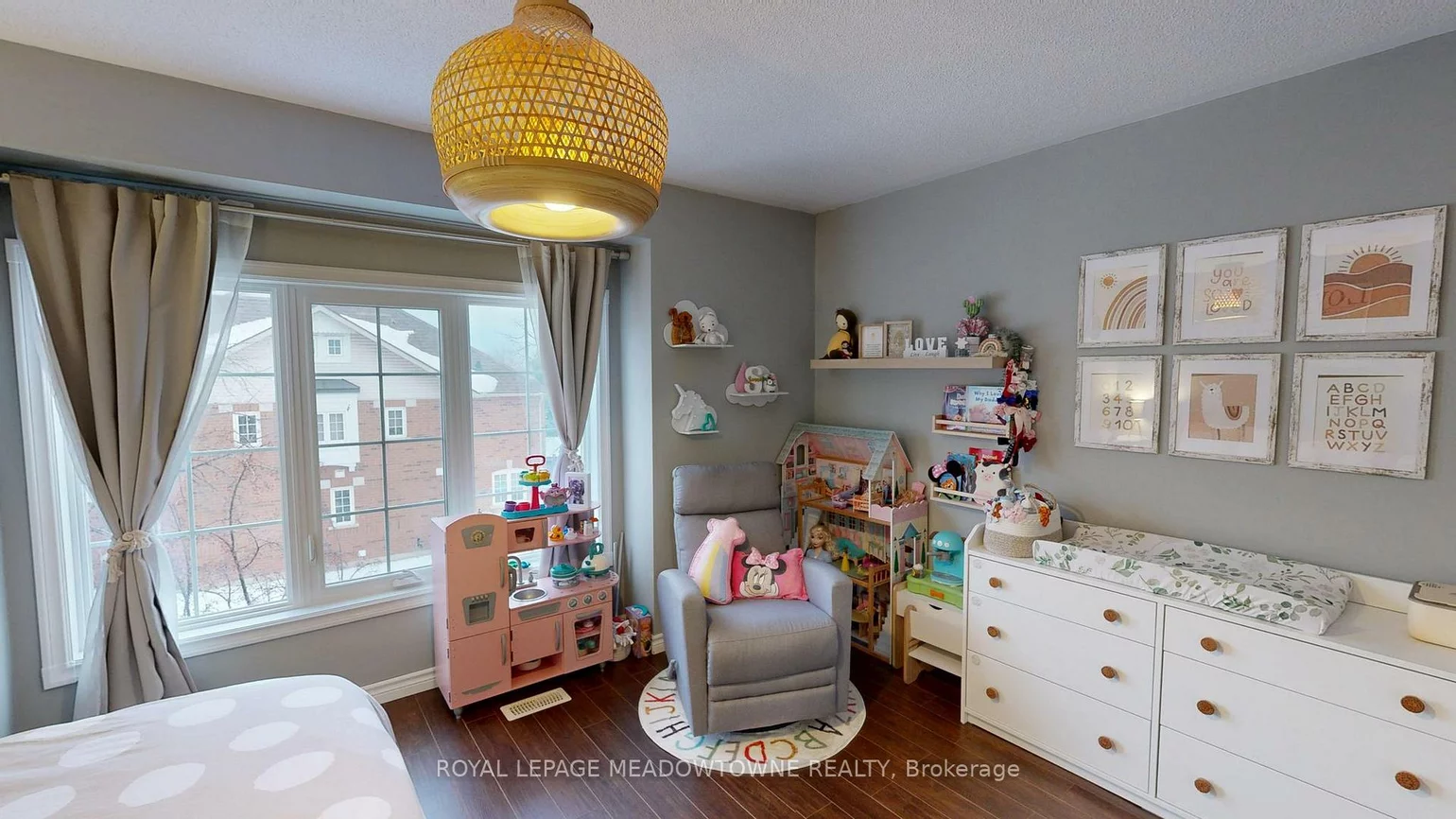 1591, South Parade, East Credit, Mississauga