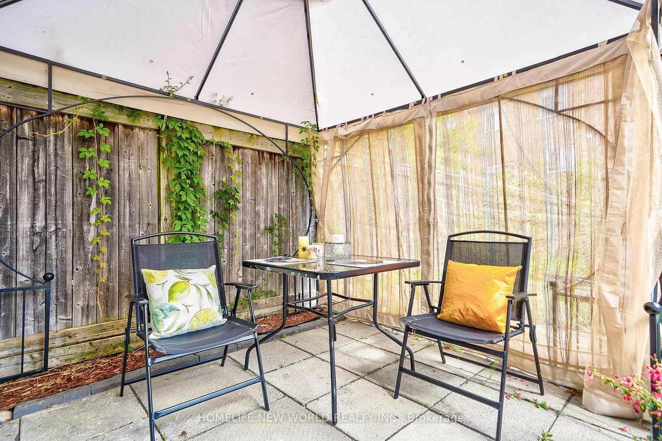 7155, Magistrate, Meadowvale Village, Mississauga