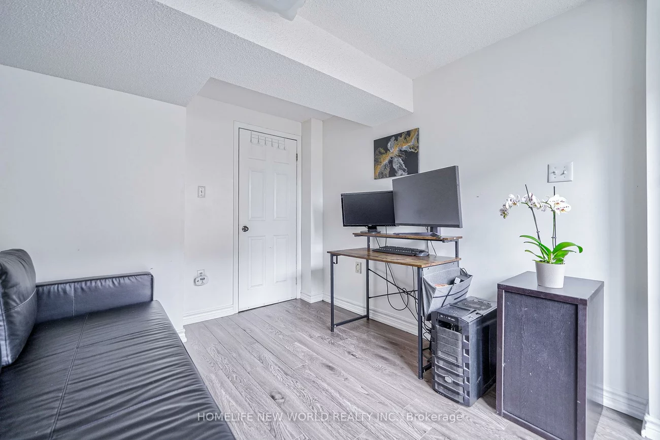 7155, Magistrate, Meadowvale Village, Mississauga