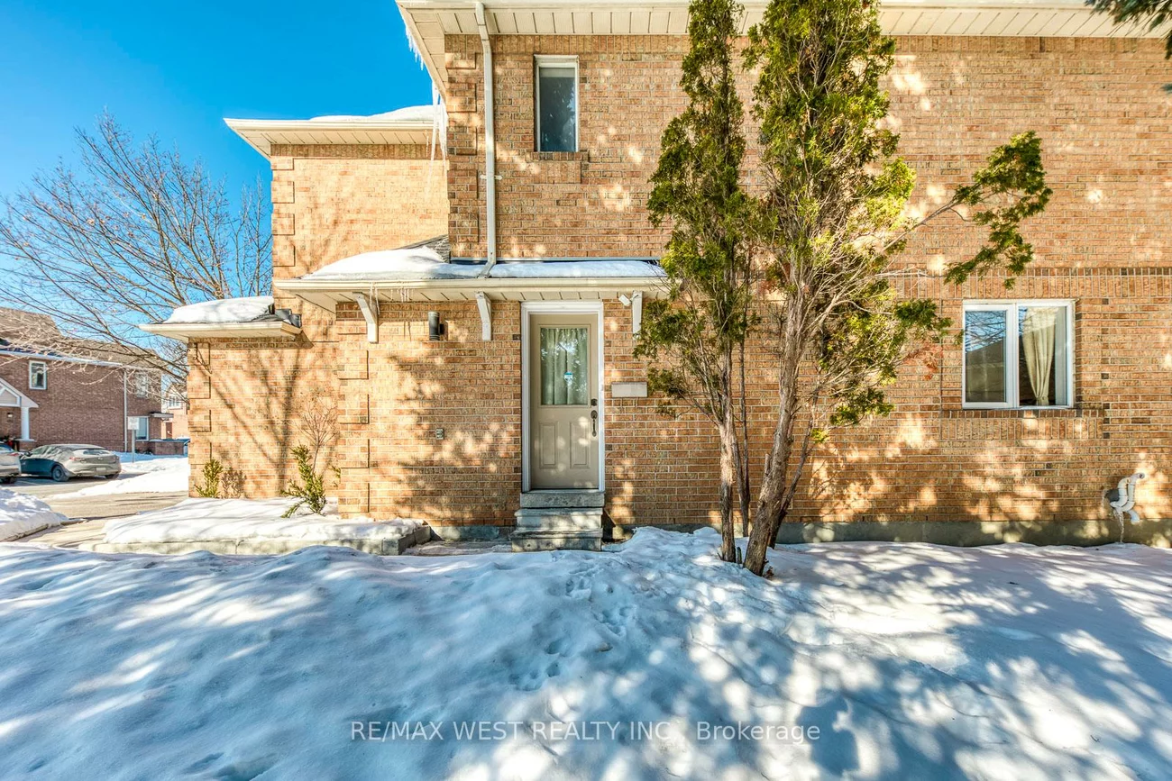 99, Bristol, Hurontario, Mississauga