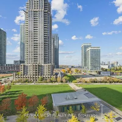 350, Princess Royal, City Centre, Mississauga