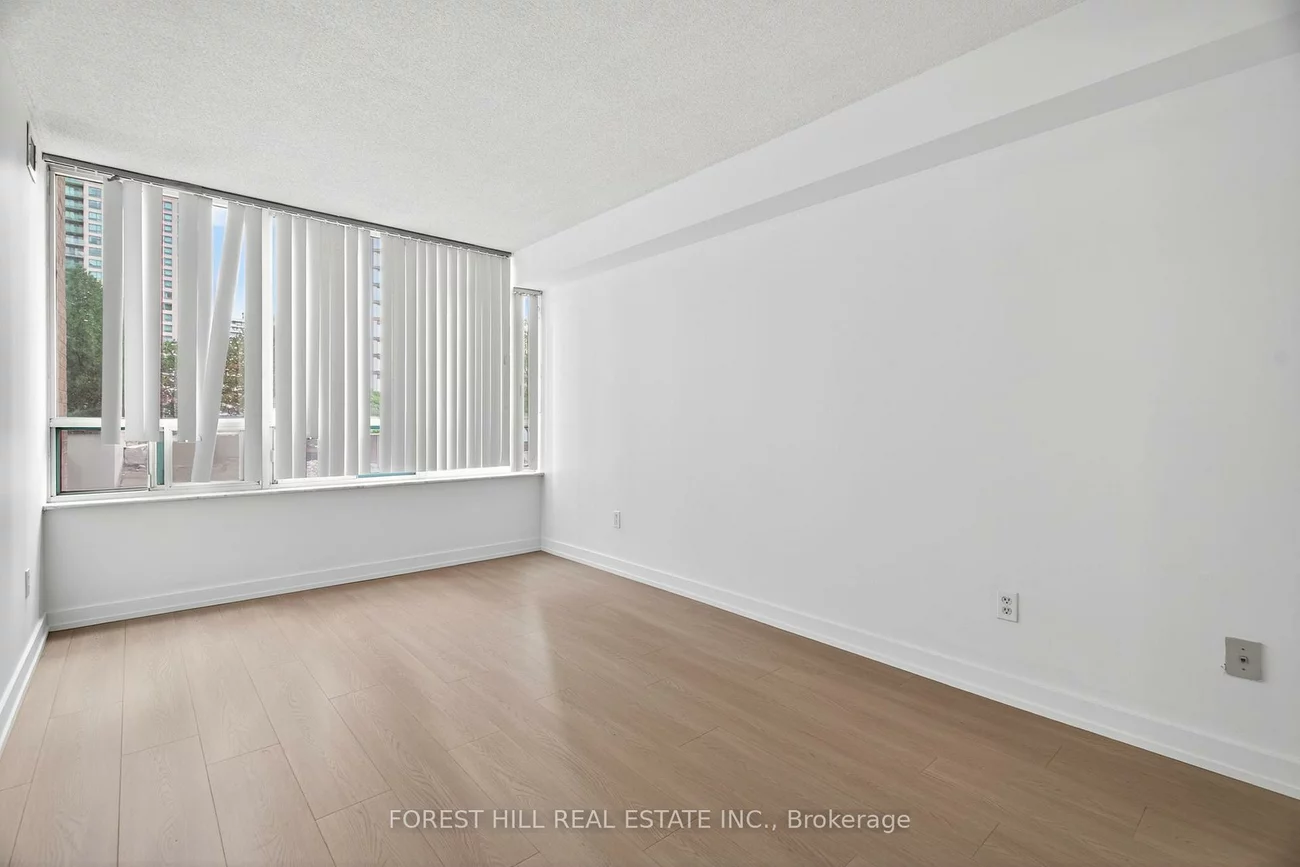 285, Enfield, City Centre, Mississauga