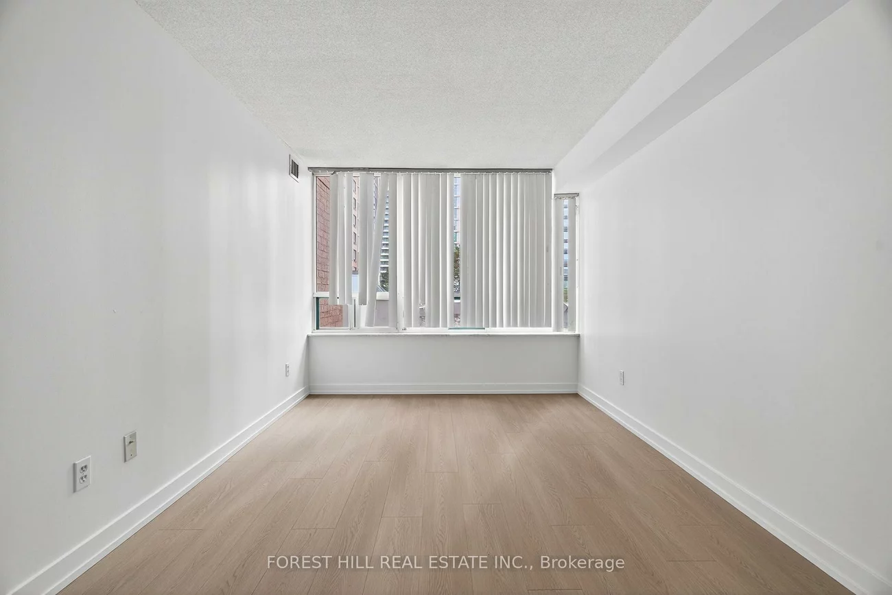 285, Enfield, City Centre, Mississauga