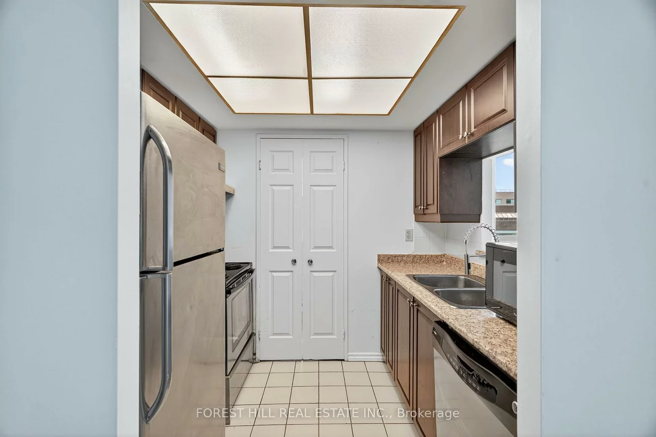 285, Enfield, City Centre, Mississauga