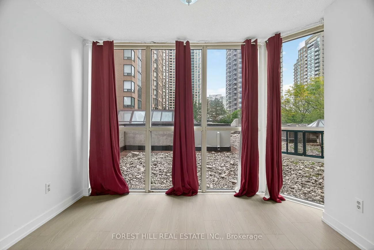 285, Enfield, City Centre, Mississauga