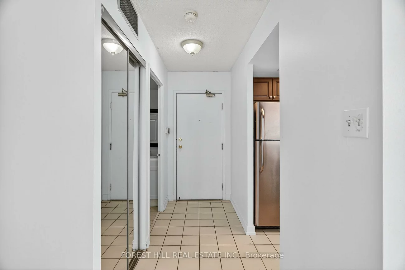 285, Enfield, City Centre, Mississauga