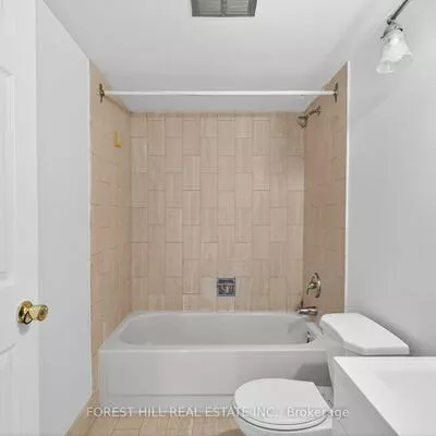 285, Enfield, City Centre, Mississauga