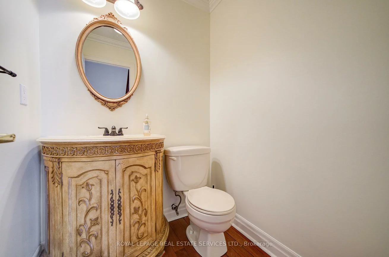 115, St Lawrence, Port Credit, Mississauga