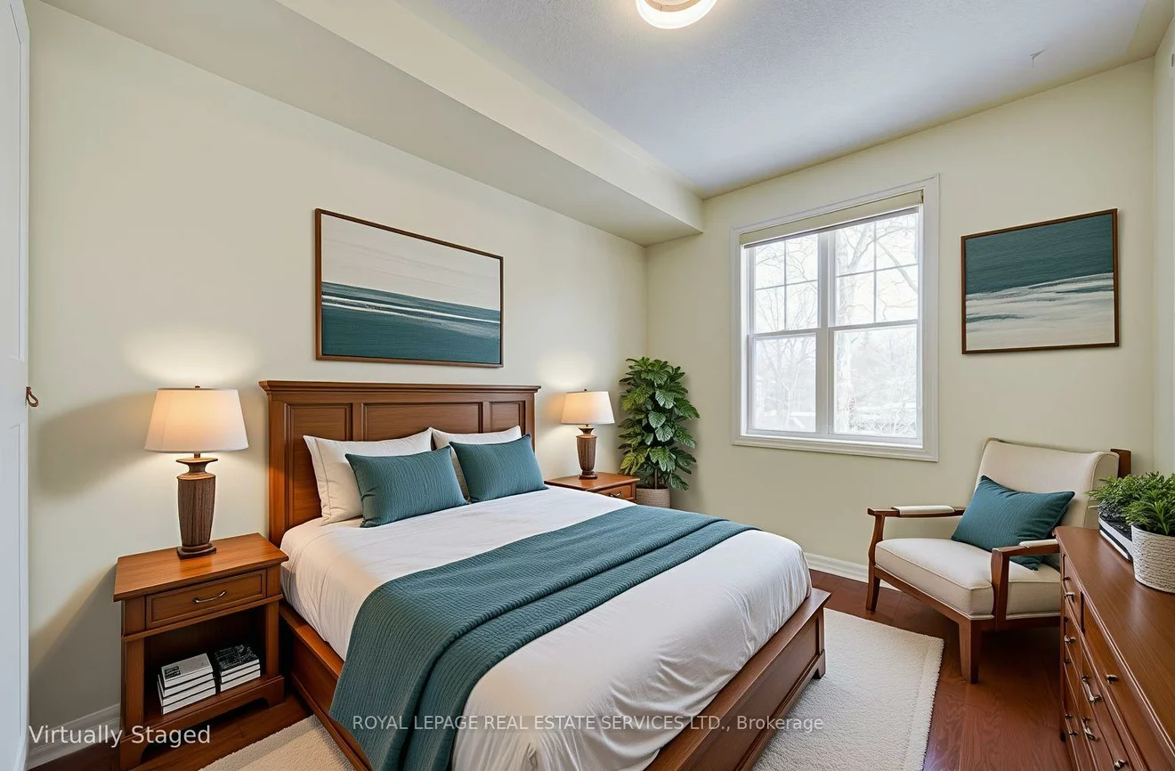 115, St Lawrence, Port Credit, Mississauga