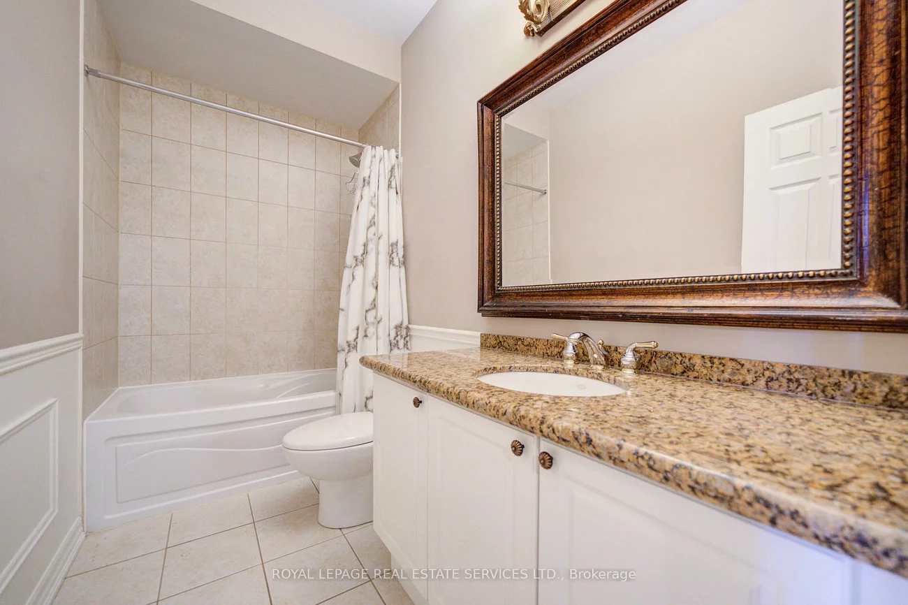 115, St Lawrence, Port Credit, Mississauga