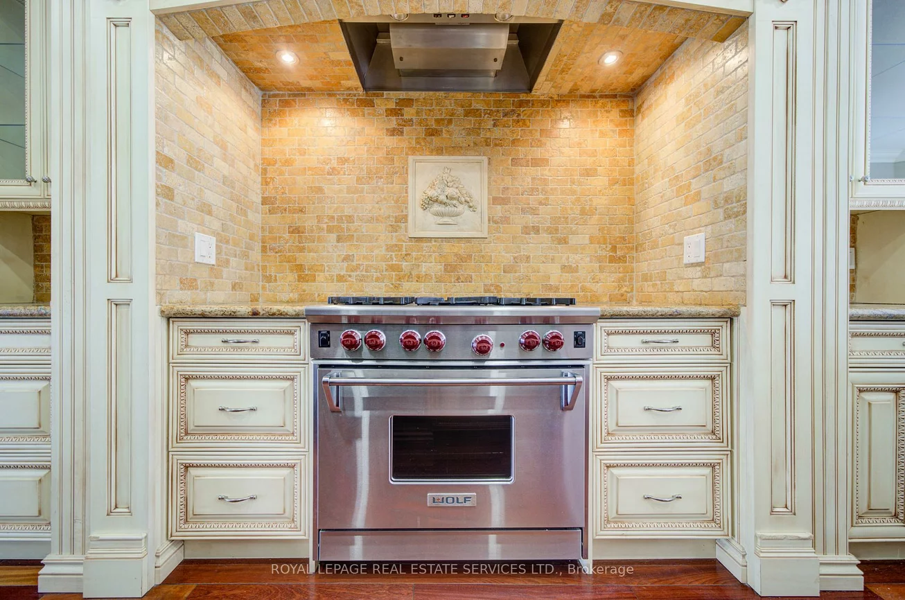 115, St Lawrence, Port Credit, Mississauga