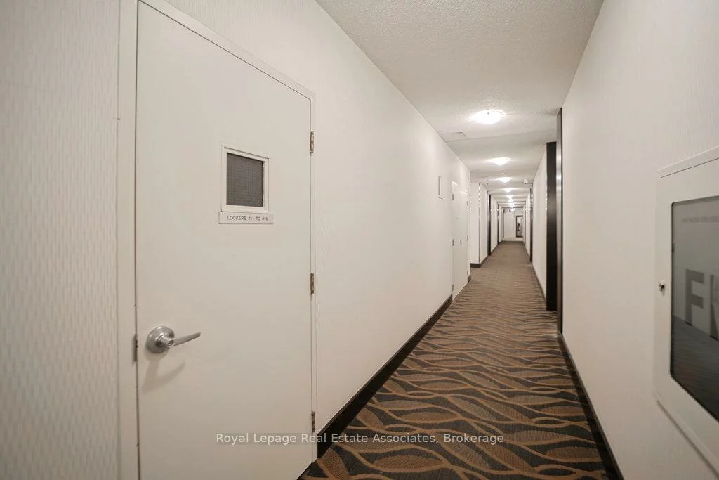 80, Port, Port Credit, Mississauga