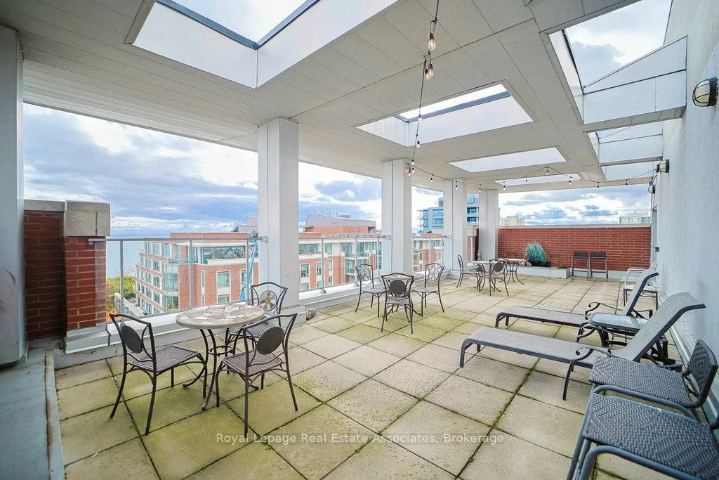 80, Port, Port Credit, Mississauga