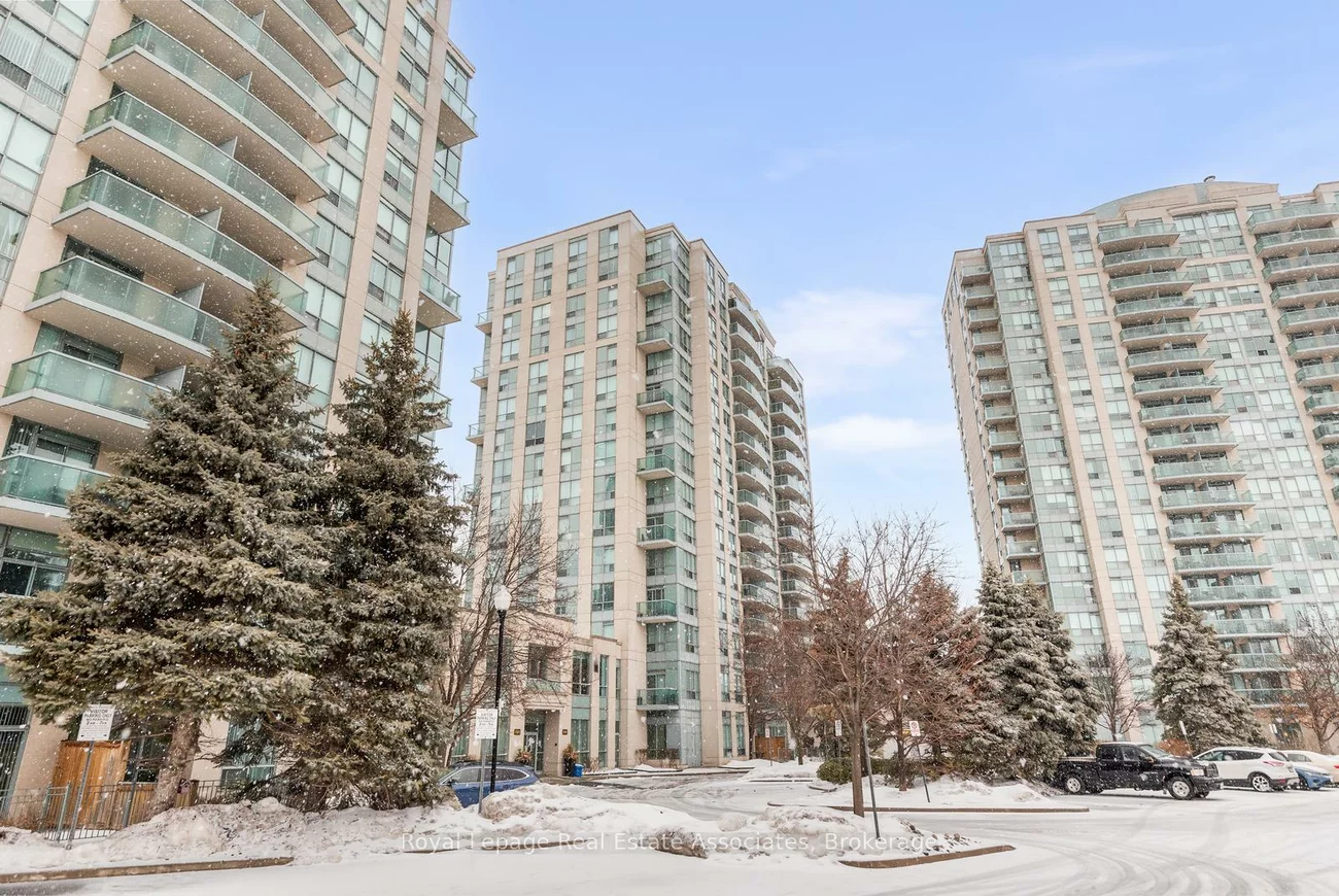 2565, Erin Centre, Central Erin Mills, Mississauga