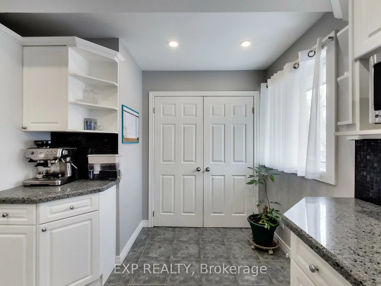 2145, Sherobee, Cooksville, Mississauga