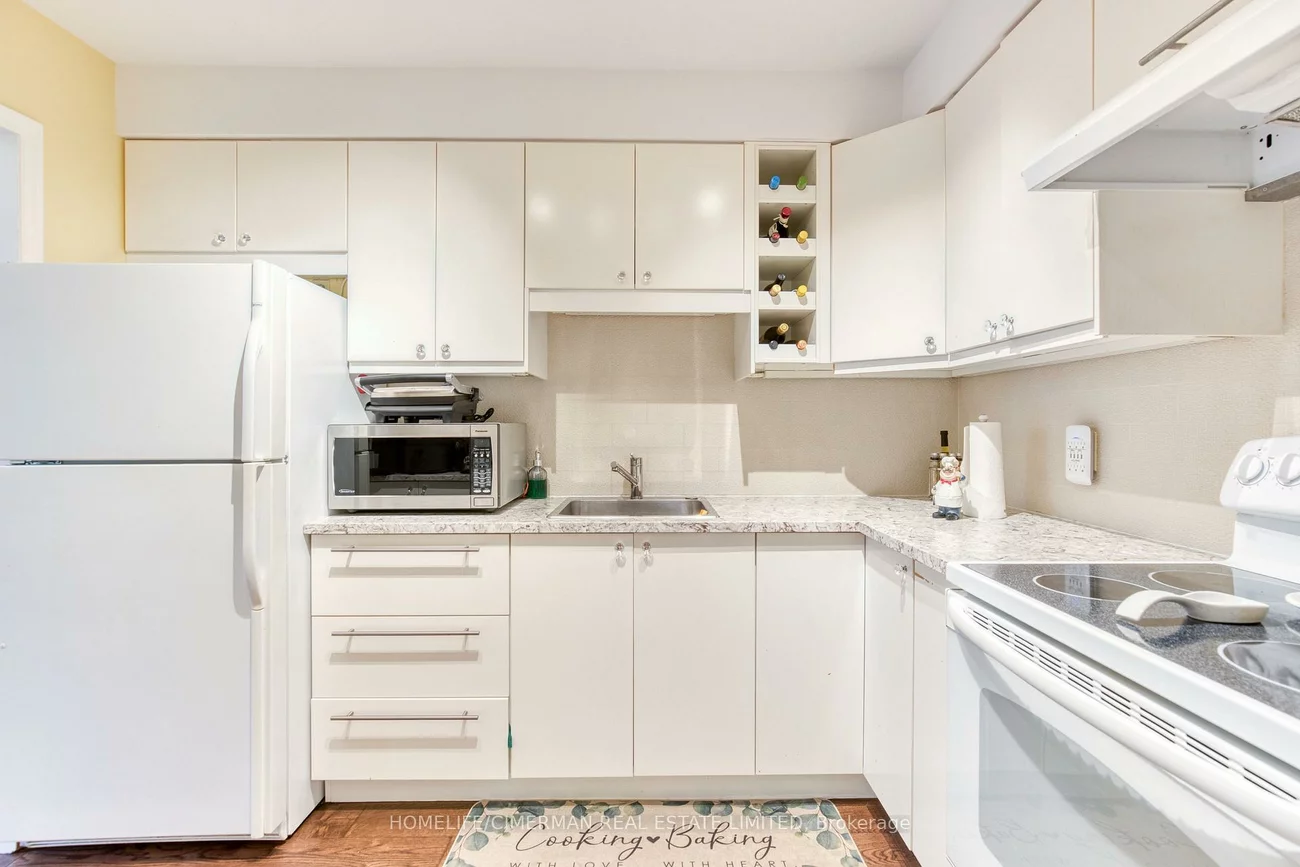 60, Hanson, Fairview, Mississauga