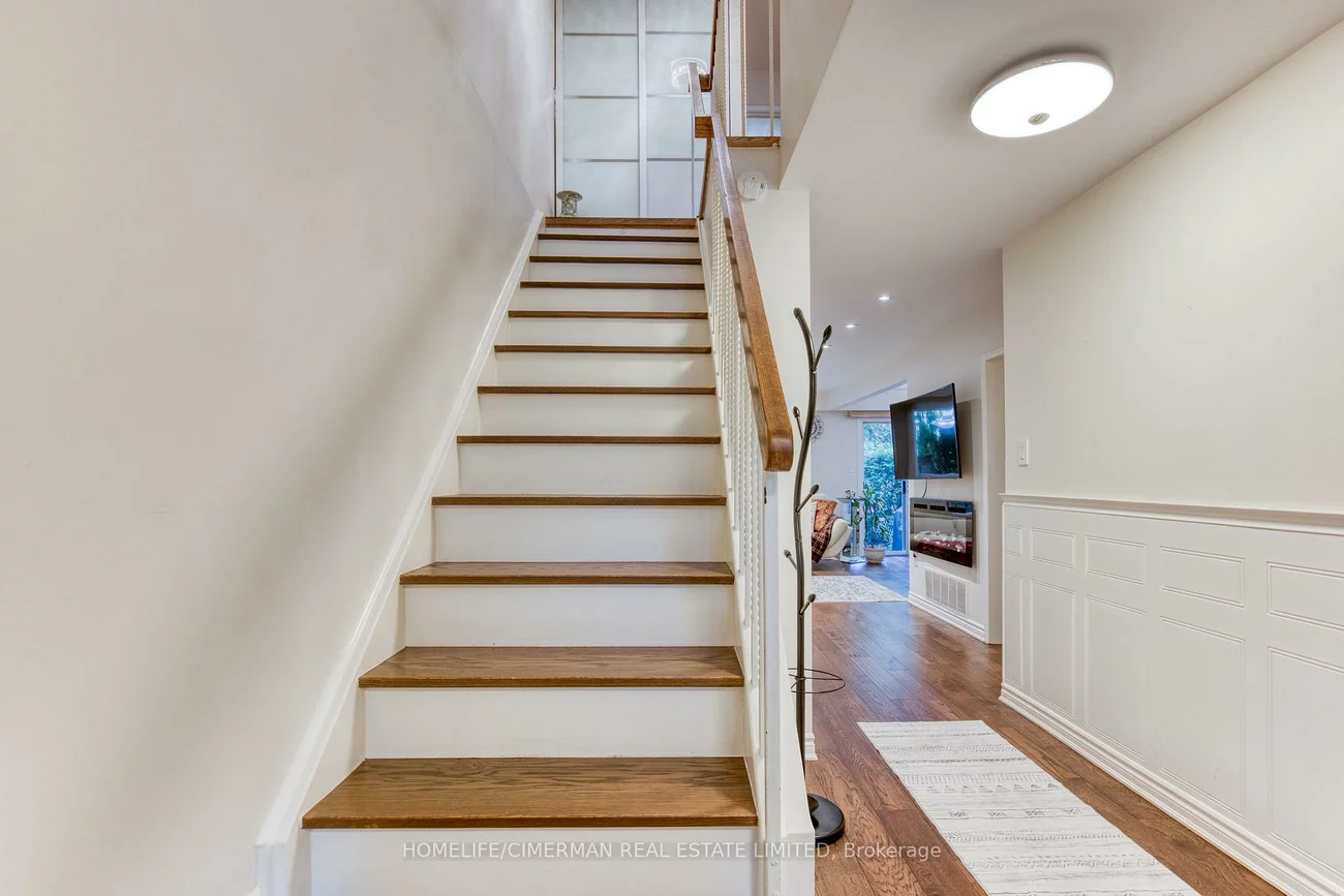 60, Hanson, Fairview, Mississauga