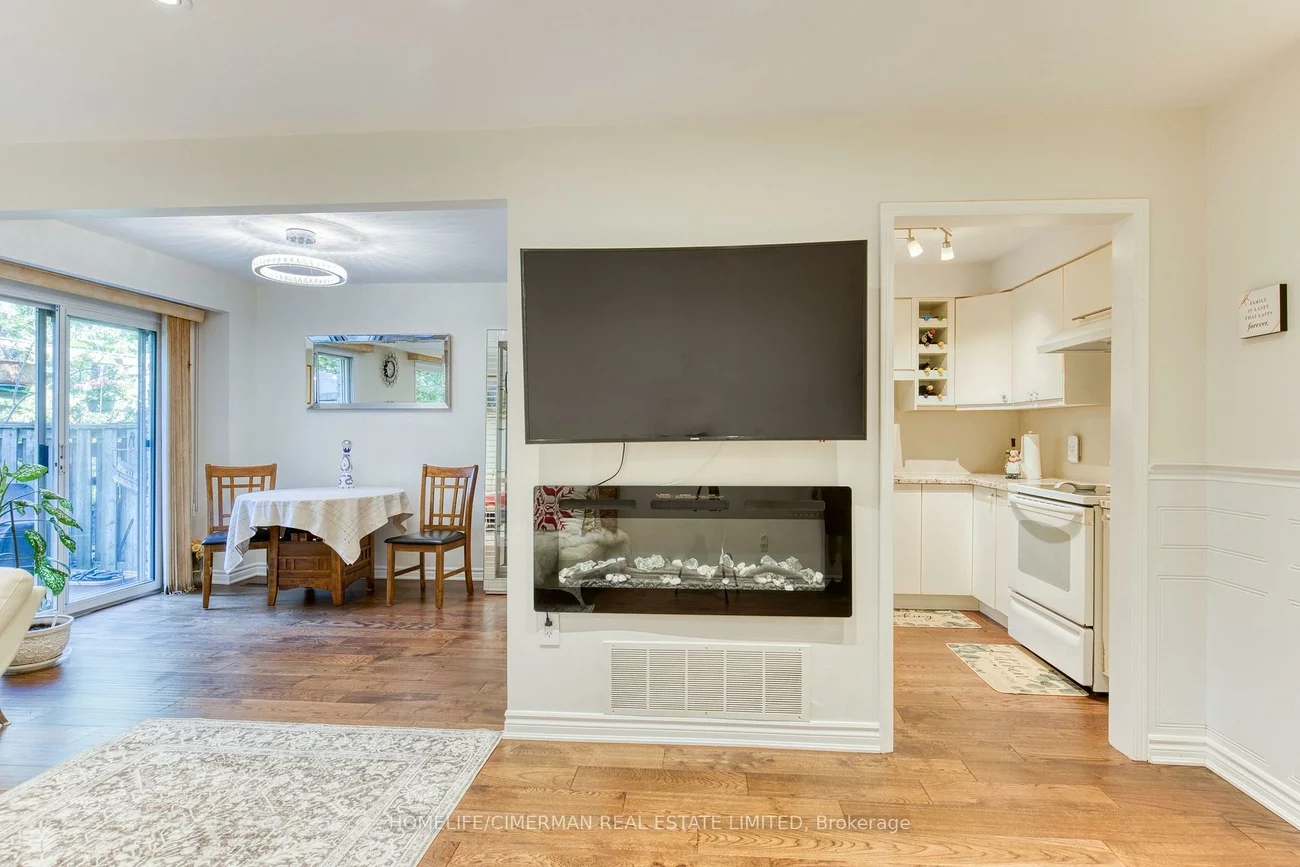 60, Hanson, Fairview, Mississauga