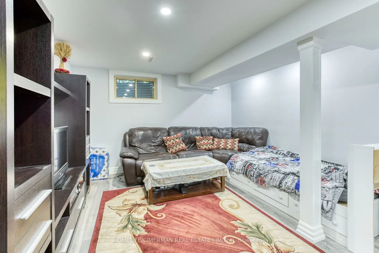 60, Hanson, Fairview, Mississauga