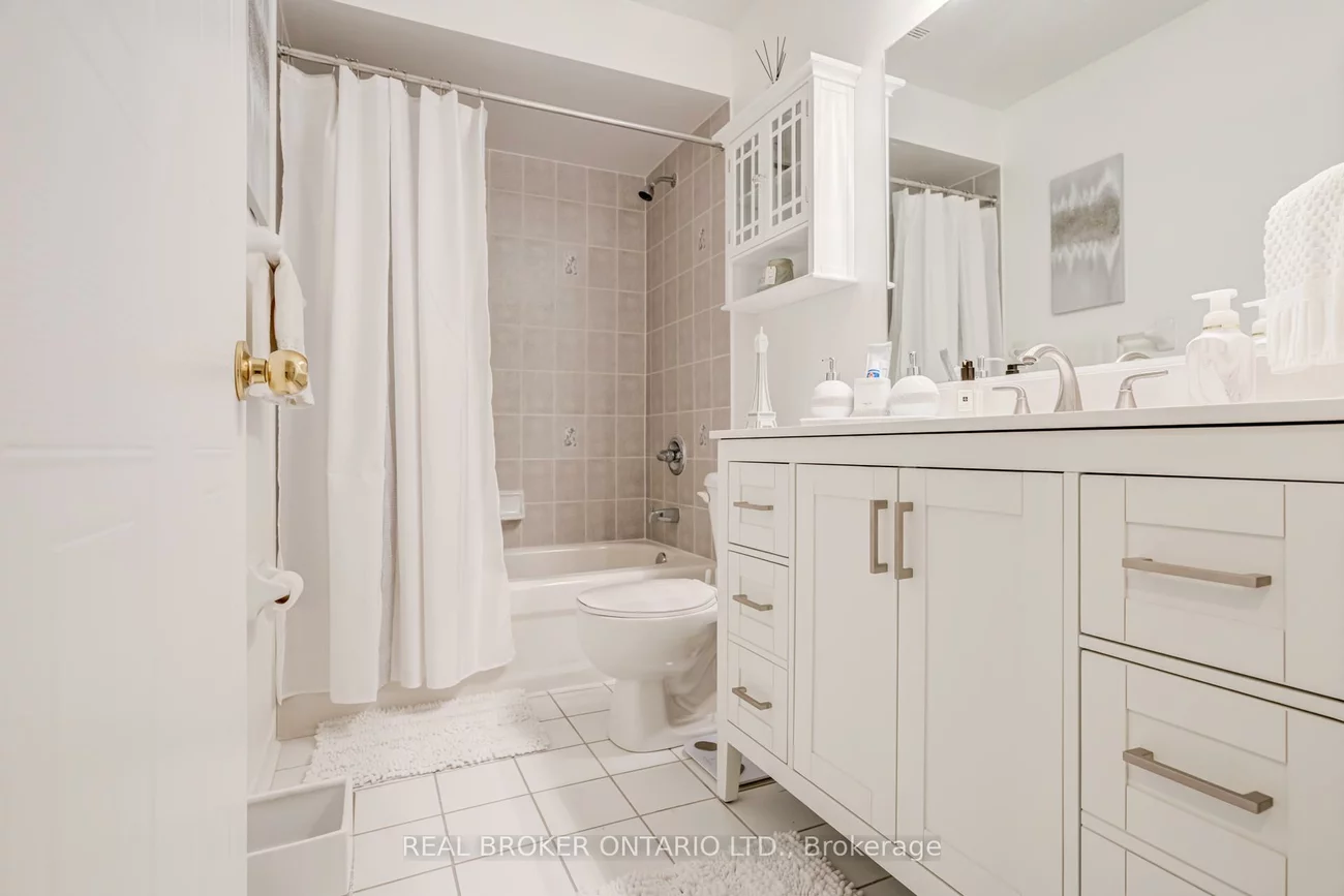 86, Joymar, Streetsville, Mississauga