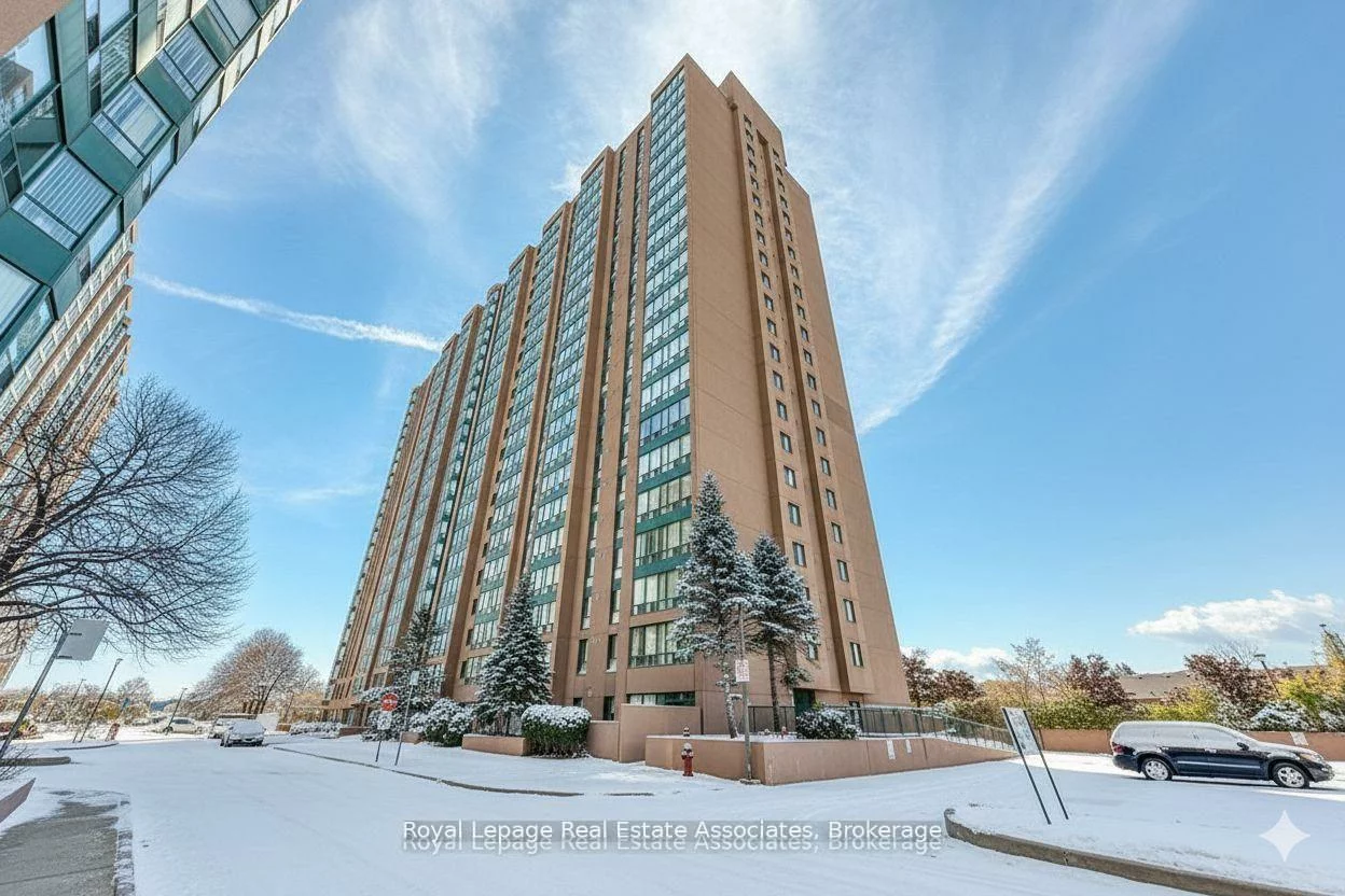 155, Hillcrest, Cooksville, Mississauga